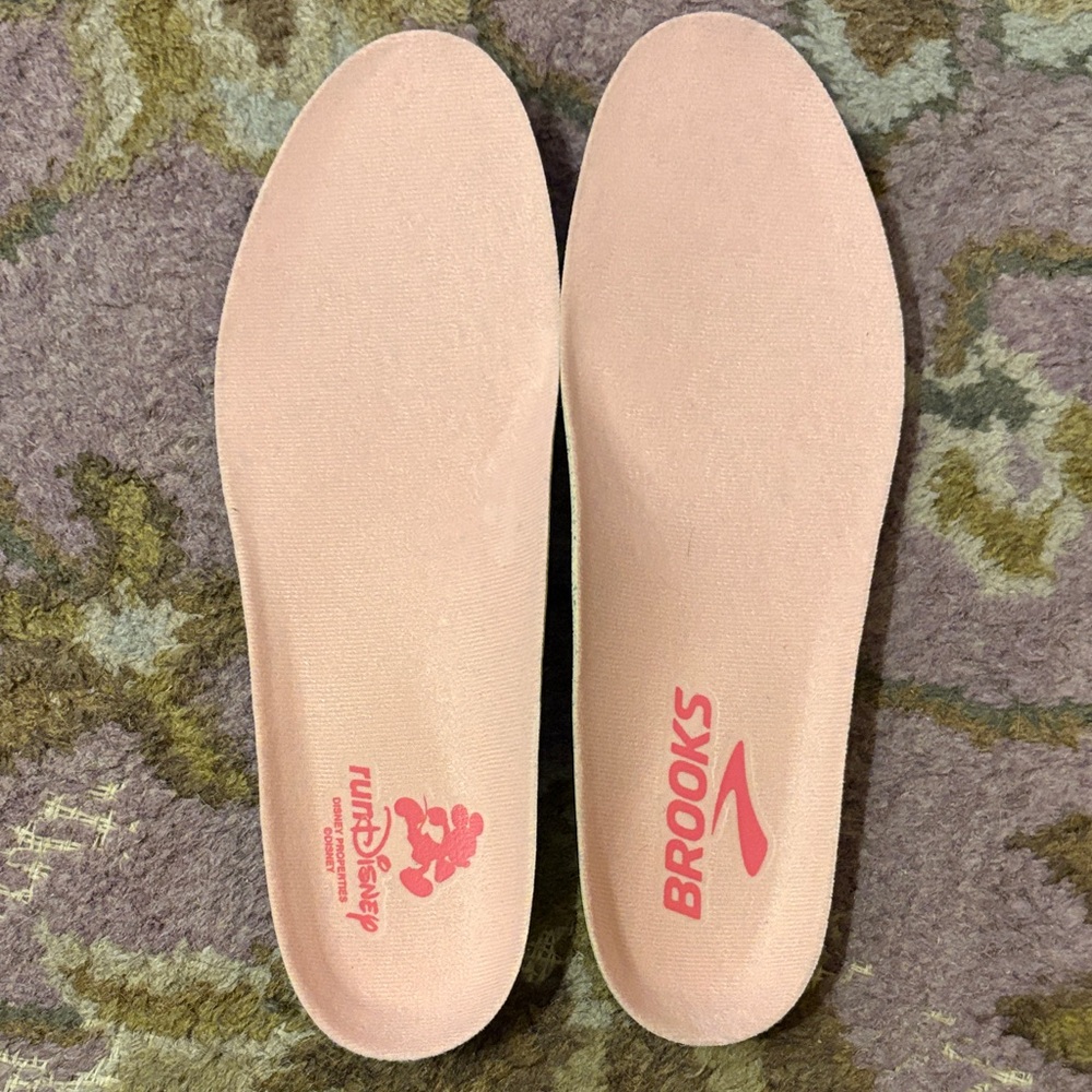 Rundisney Brooks Women's Shoe Insoles, size 9